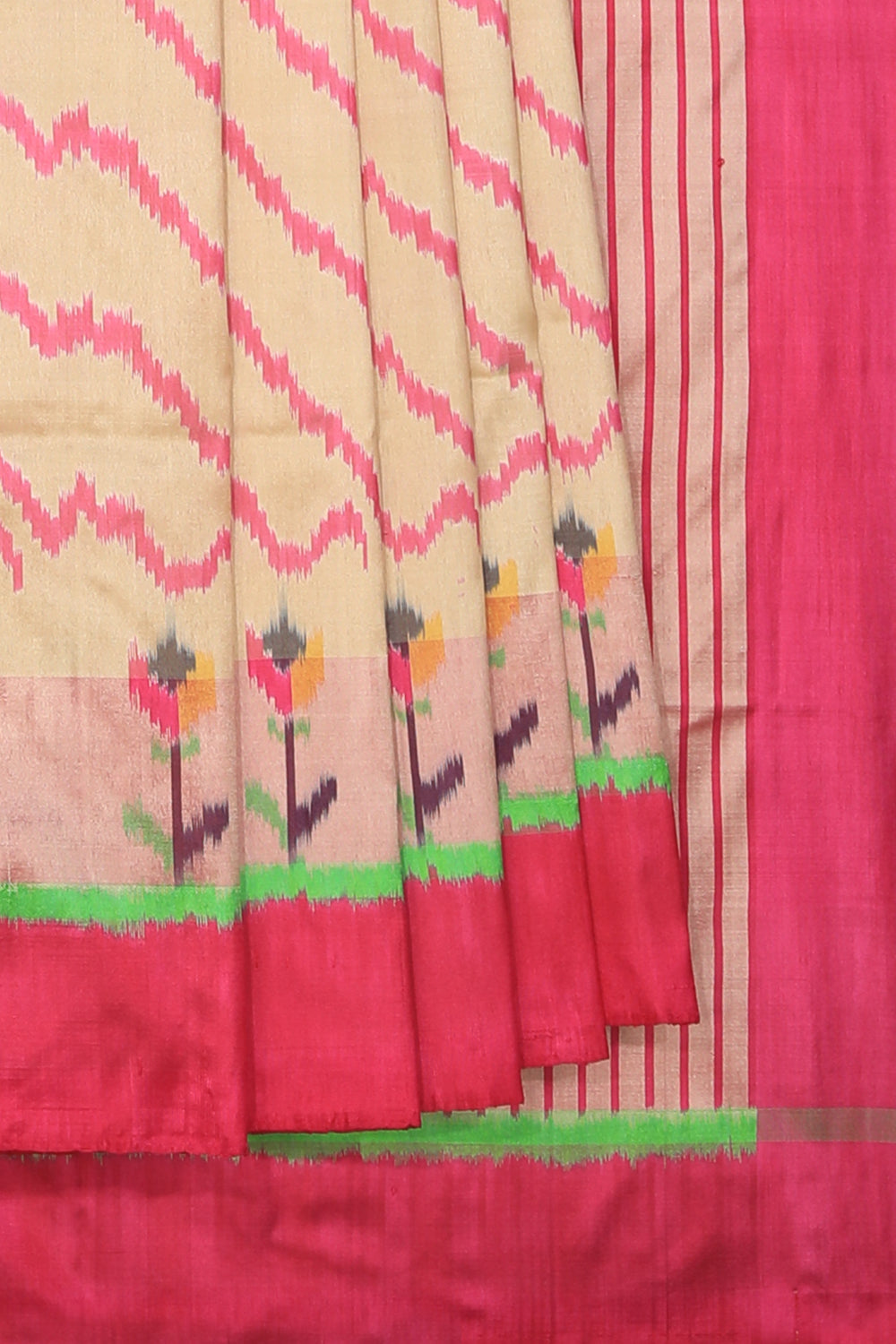 Collection of Pochampally Silk Ikat saree in a gallery layout