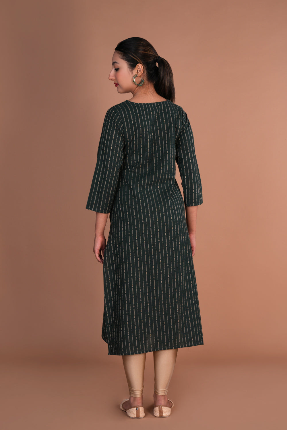 Image of Forest green cotton embroidered Kurta