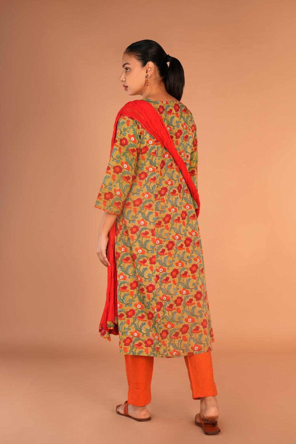 Vermillion red cotton hand block printed Kurta and Dupatta set.