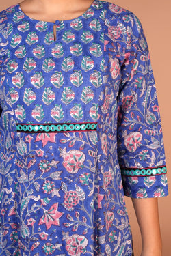 Image of Floral block printed kurta, pants and dupatta set