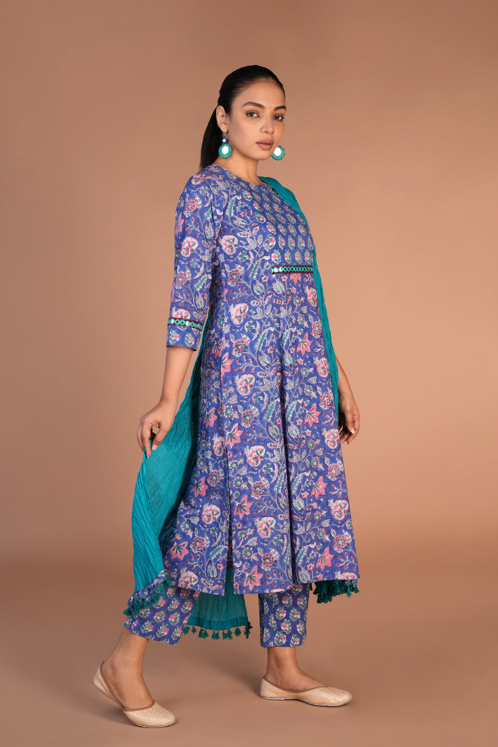 Floral block printed kurta, pants and dupatta set