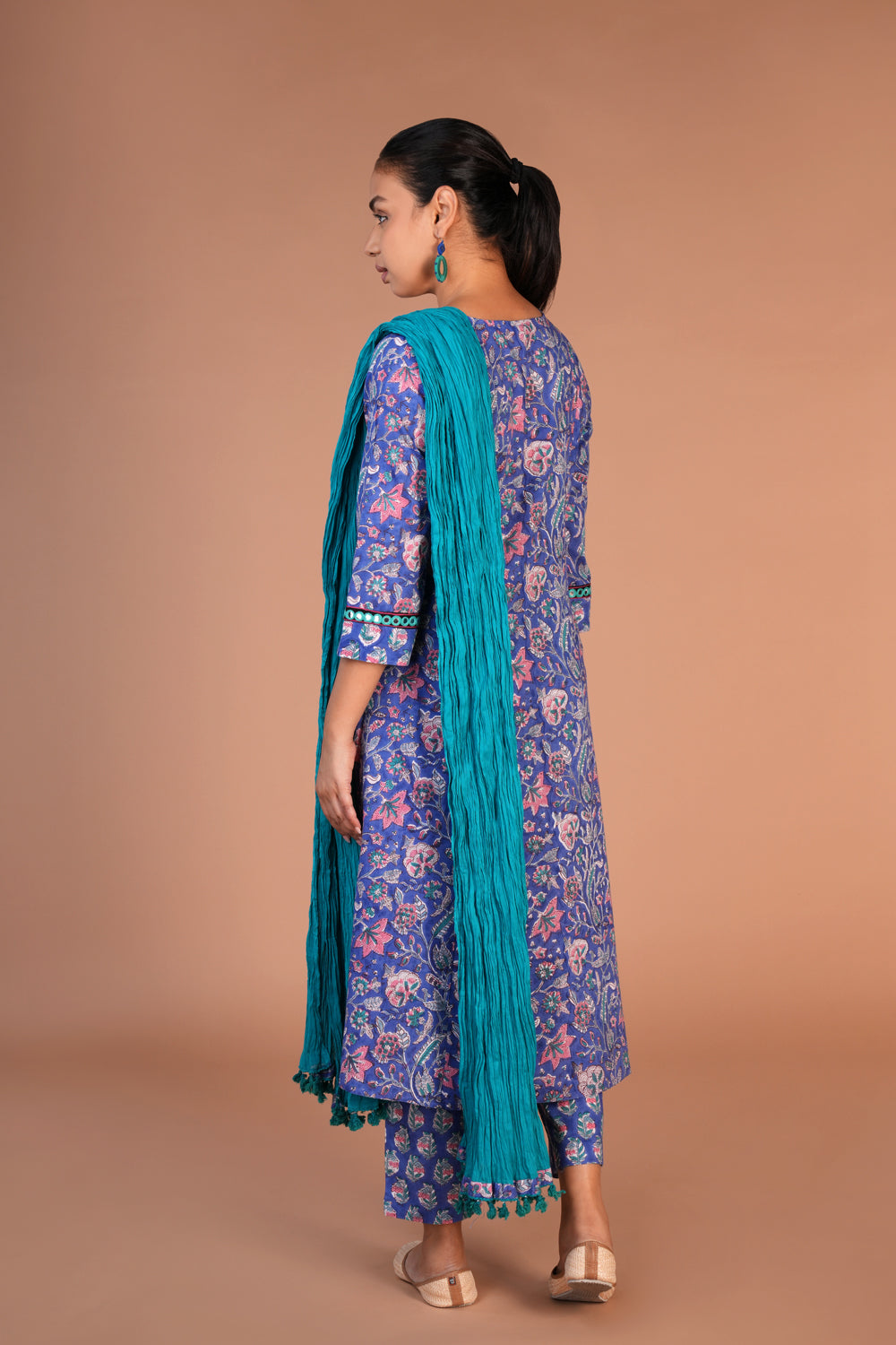 Floral block printed kurta, pants and dupatta set