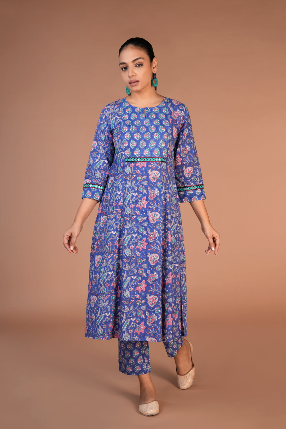 Floral block printed kurta, pants and dupatta set