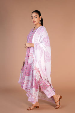 Image of Cotton handblock printed kurta , pants and dupatta set