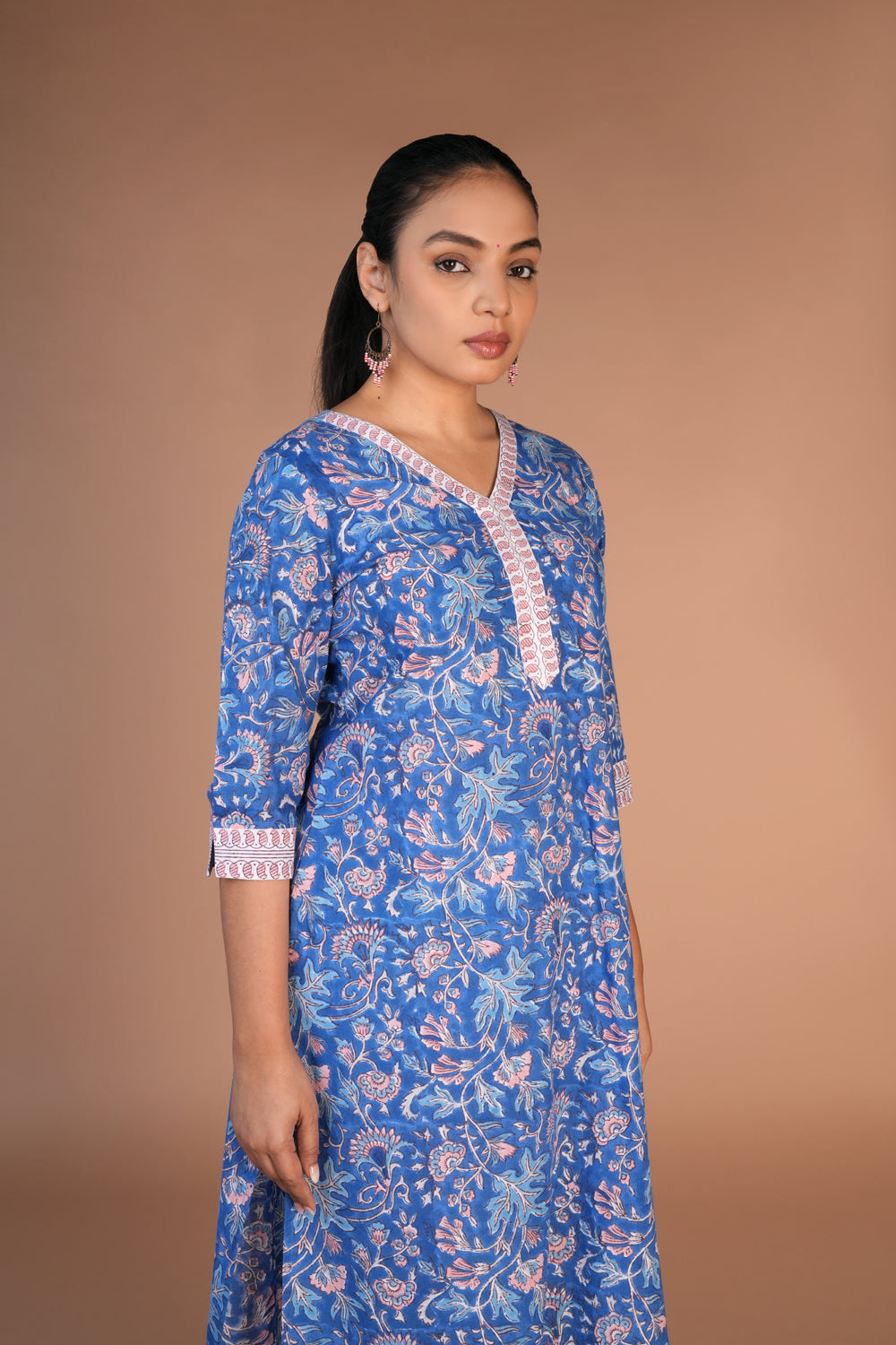 Image of Cotton blue handblock printed kurta , pants and dupatta set