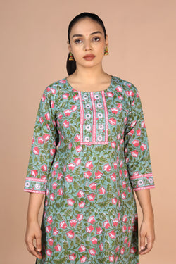 Image of Floral Sanganeri handblock printed cotton Kurti