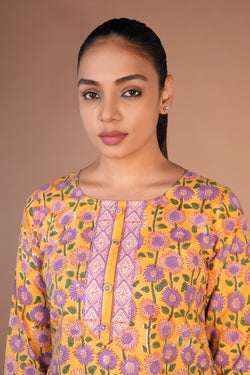 Image of Handblock printed cotton kurti