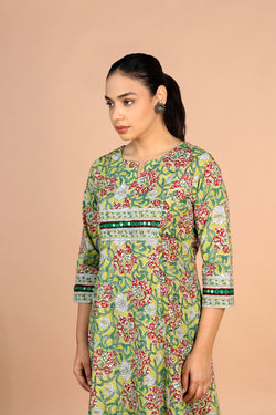 Image of Sanganeri Handblock printed floral cotton Kurti