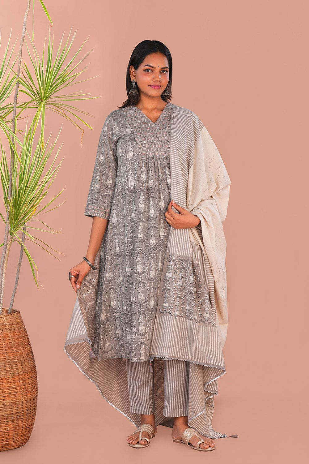 Image of Grey Dancing Kondapalli Doll Bagru Block Printed Cotton Set