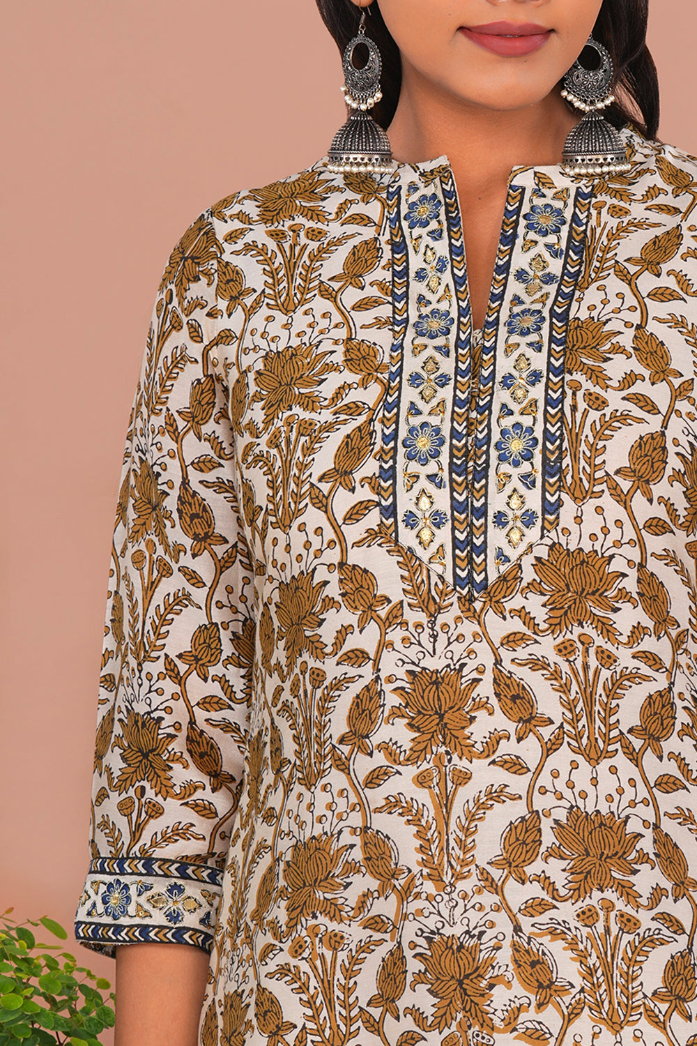 Image of Off White Ajrak Kurta set