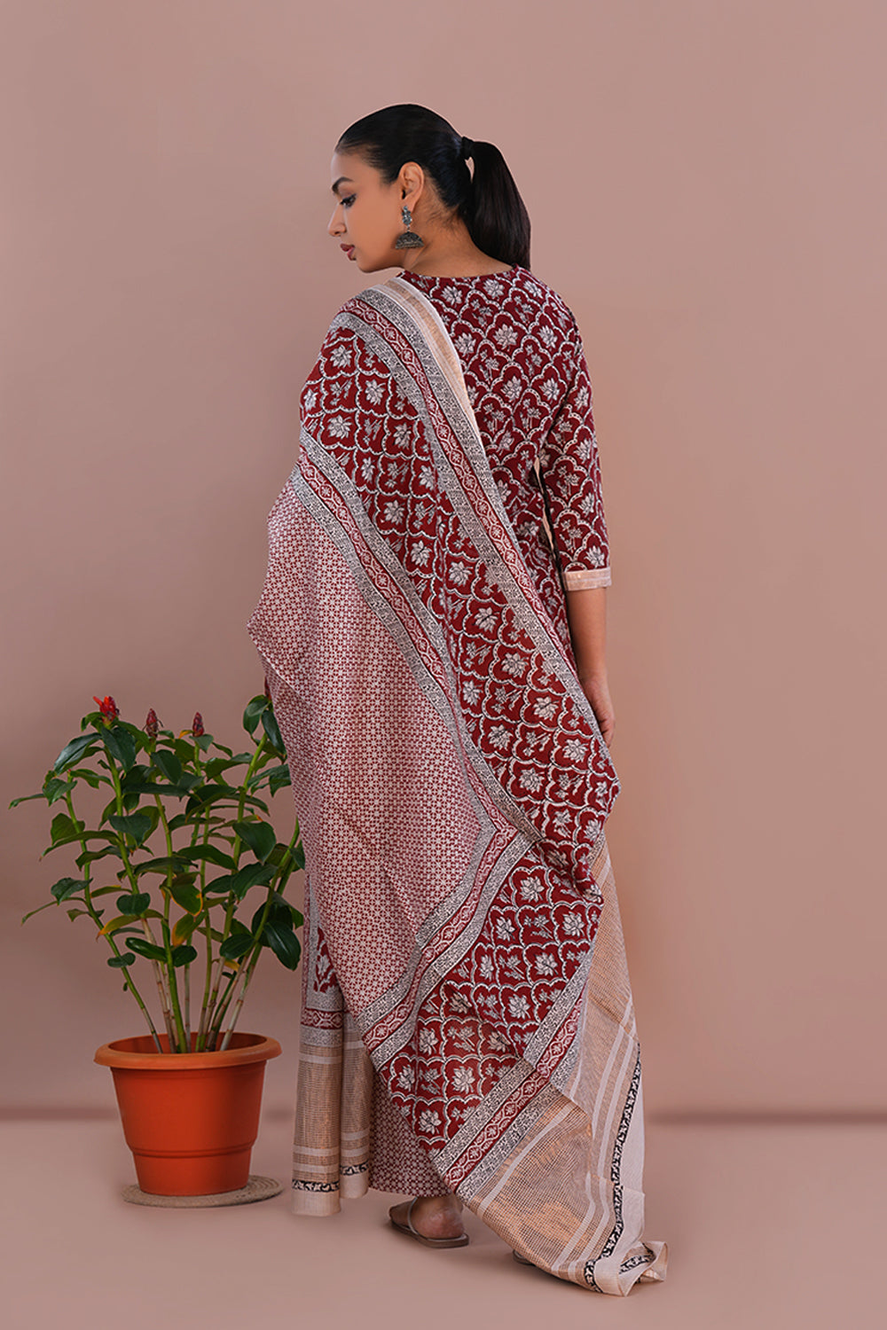 Image of Maroon Bagh Maheshwari Kurta set