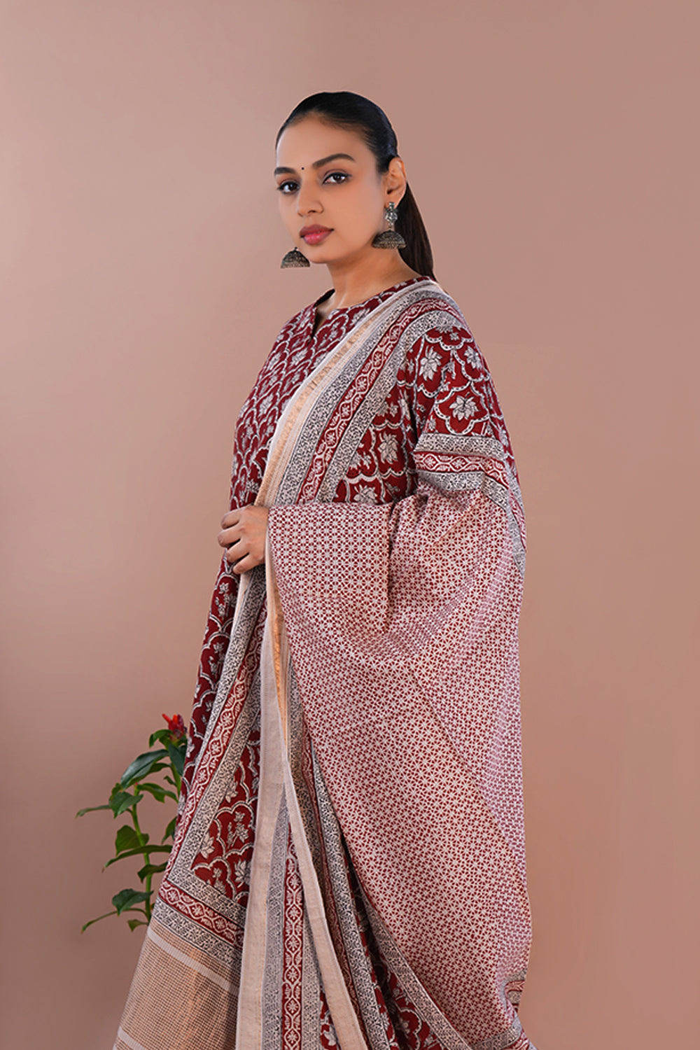 Image of Maroon Bagh Maheshwari Kurta set