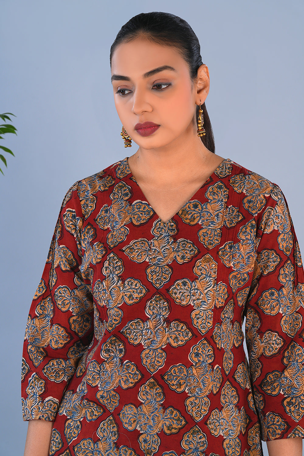 Image of Maroon Bird Kalamkari Cotton Kurta