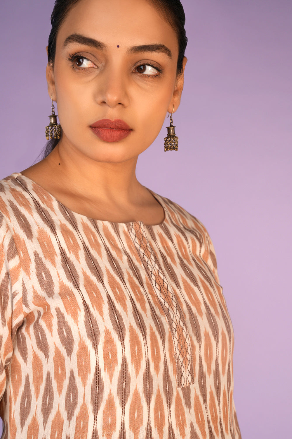 Image of Off white Pochampally Ikat kurti