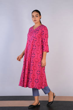 Image of Deep Pink Cotton Pochampally Ikat Kurta