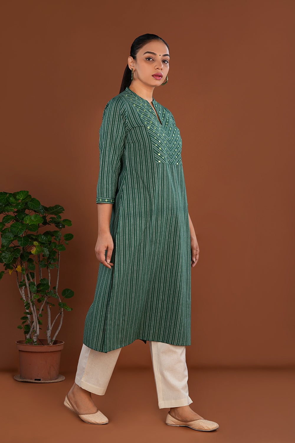 Image of Forest Green handwoven cotton Kurti