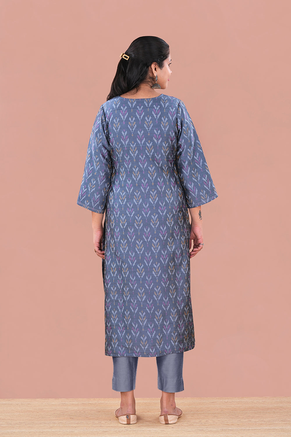 Image of Grey Pochampally Ikat Raw Silk Kurti
