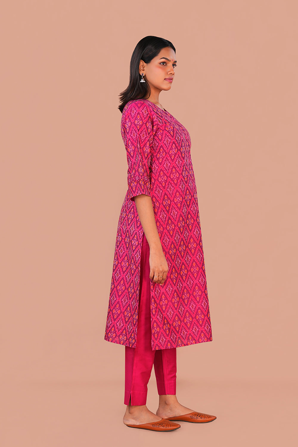 Image of Pink Pochampally Silk Ikat Kurti