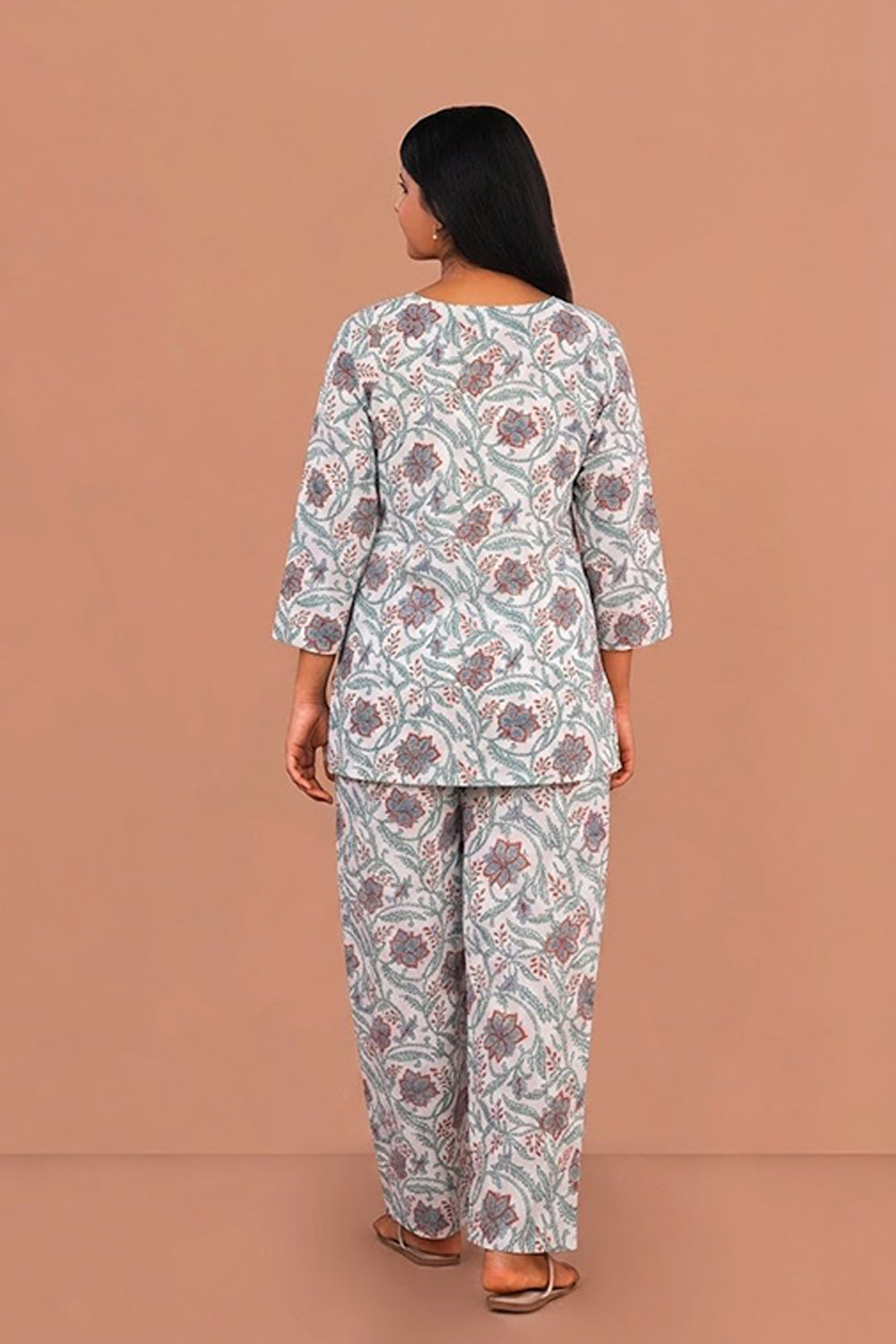 Image of Off-white Block printed lounge set