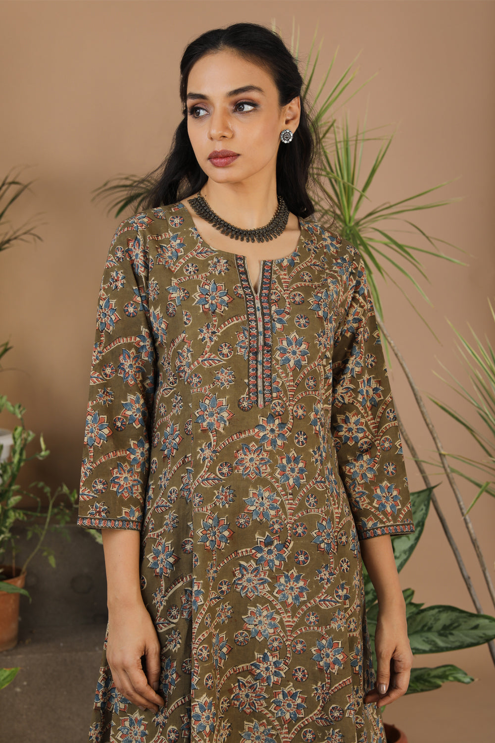 Cotton handblock printed Kalamkari long kurta.