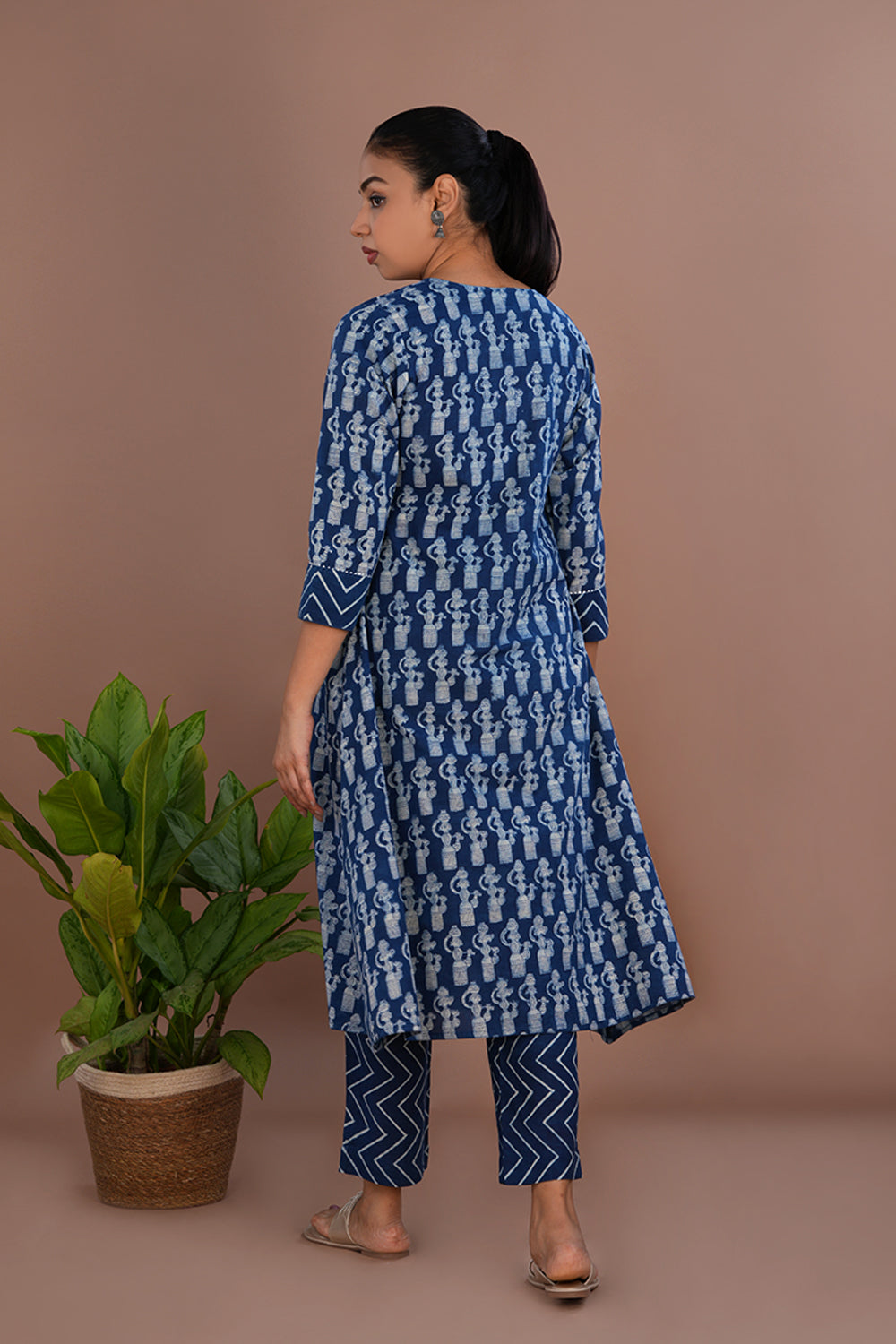Image of Indigo blue Bagru Kurta and pants set