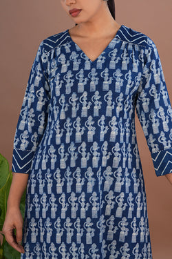 Image of Indigo blue Bagru Kurta and pants set