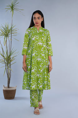 Image of Leaf green Sanganeri block printed coordinated Kurta and pants set.