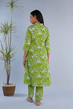 Image of Leaf green Sanganeri block printed coordinated Kurta and pants set.