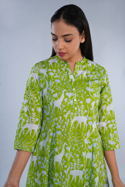 Image of Leaf green Sanganeri block printed coordinated Kurta and pants set.
