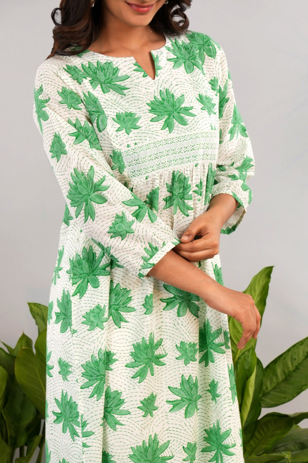 Image of Sap Green Sanganeri block printed kurta