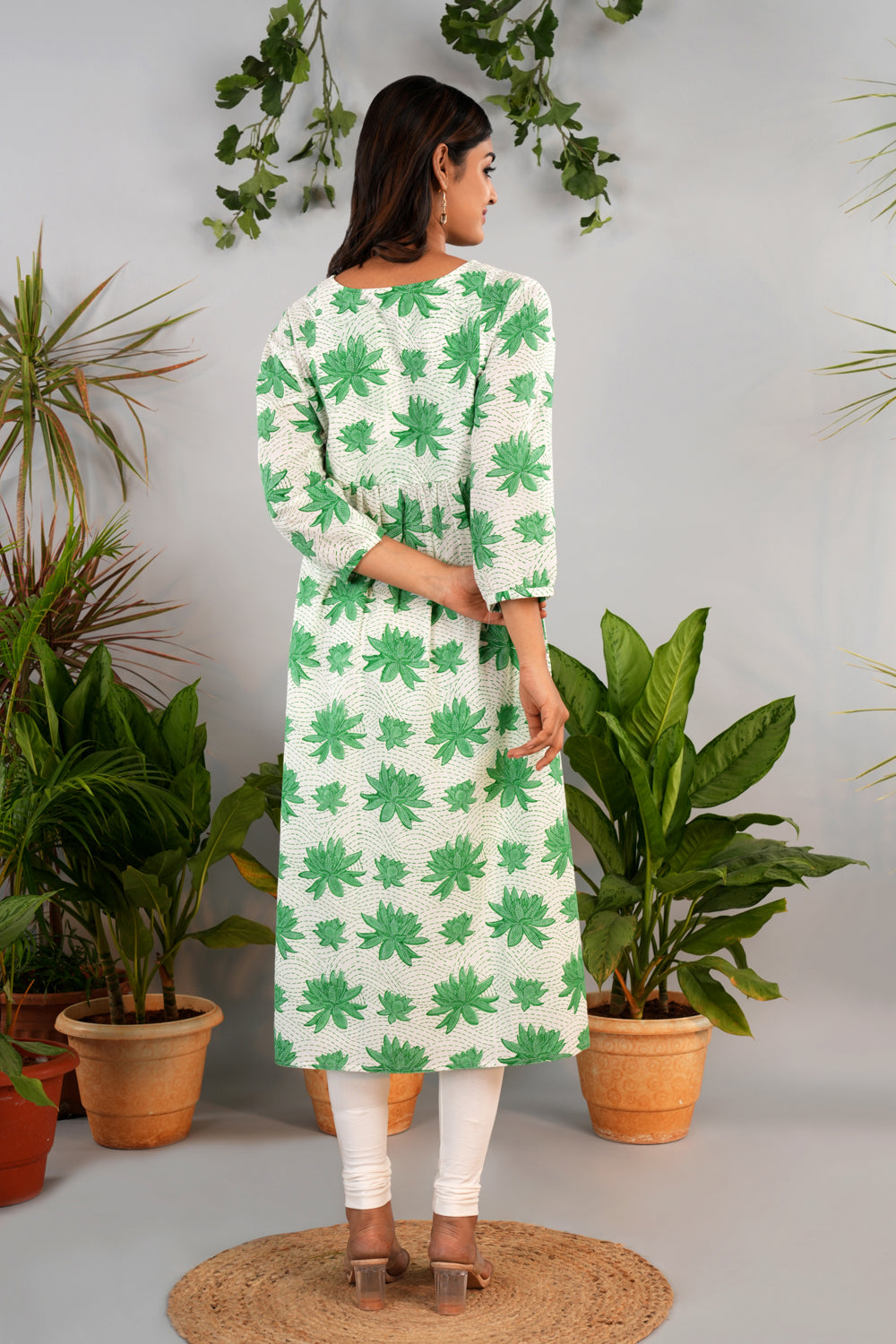 Image of Sap Green Sanganeri block printed kurta