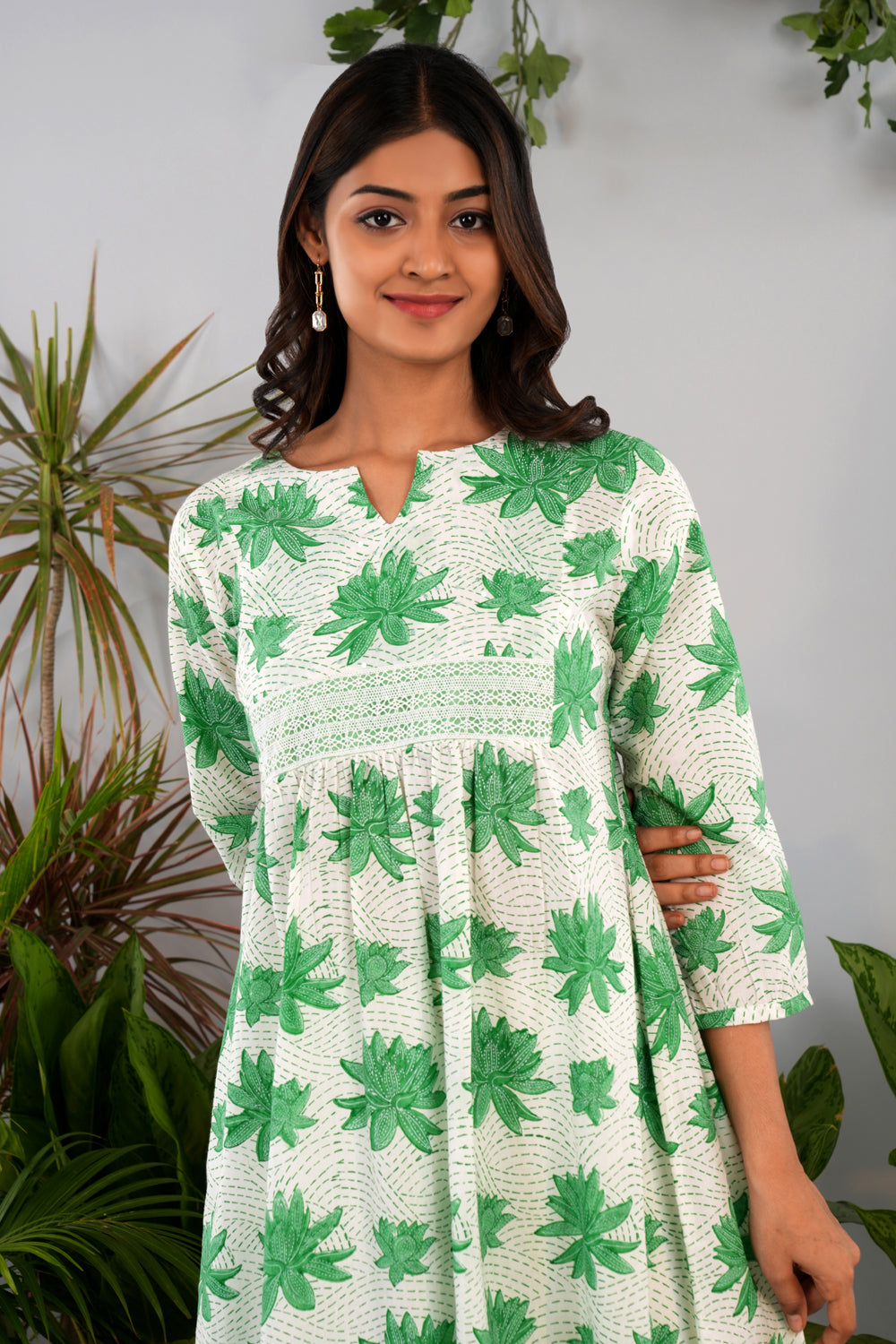 Image of Sap Green Sanganeri block printed kurta
