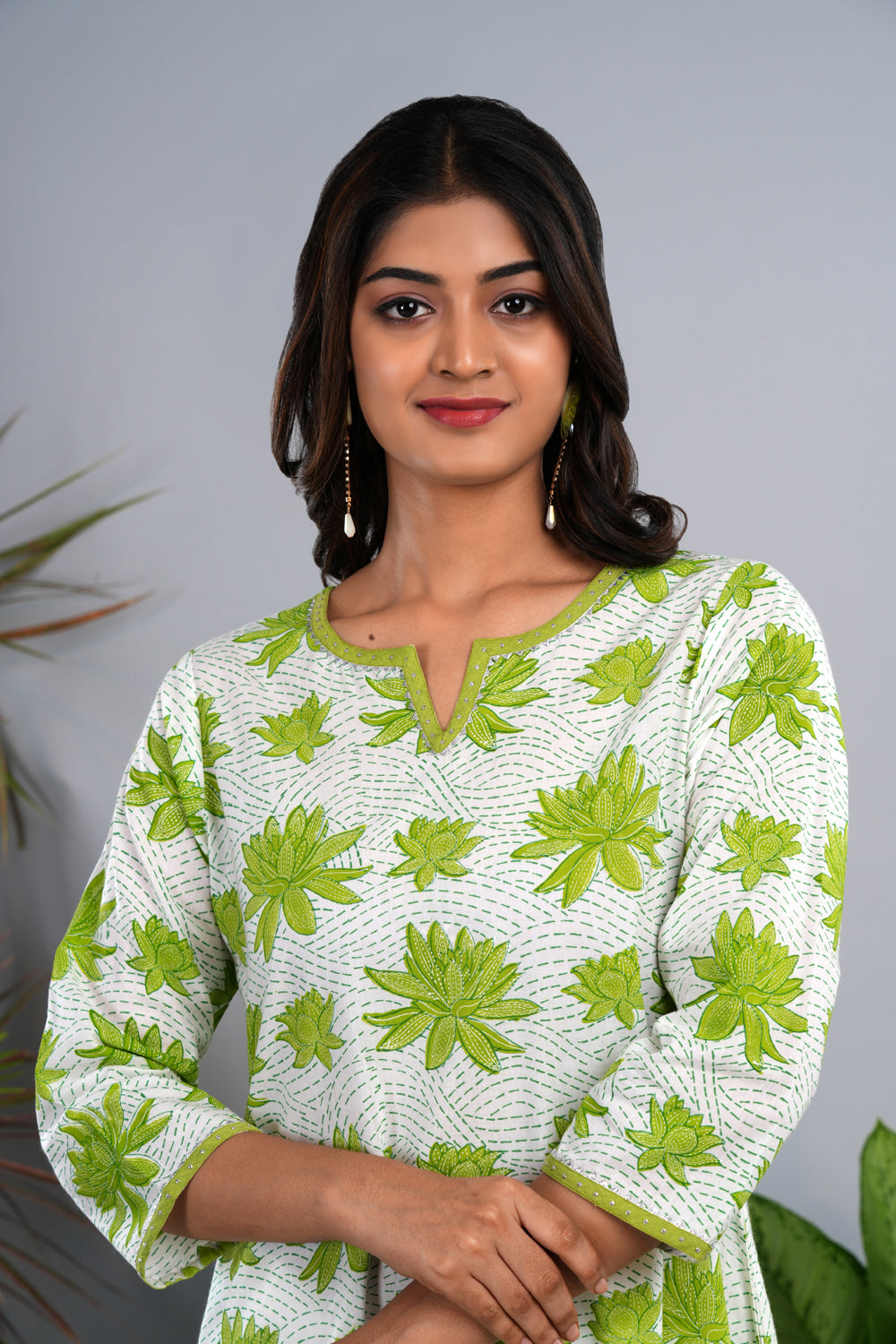 Image of Leaf green Sanganeri block printed kurta