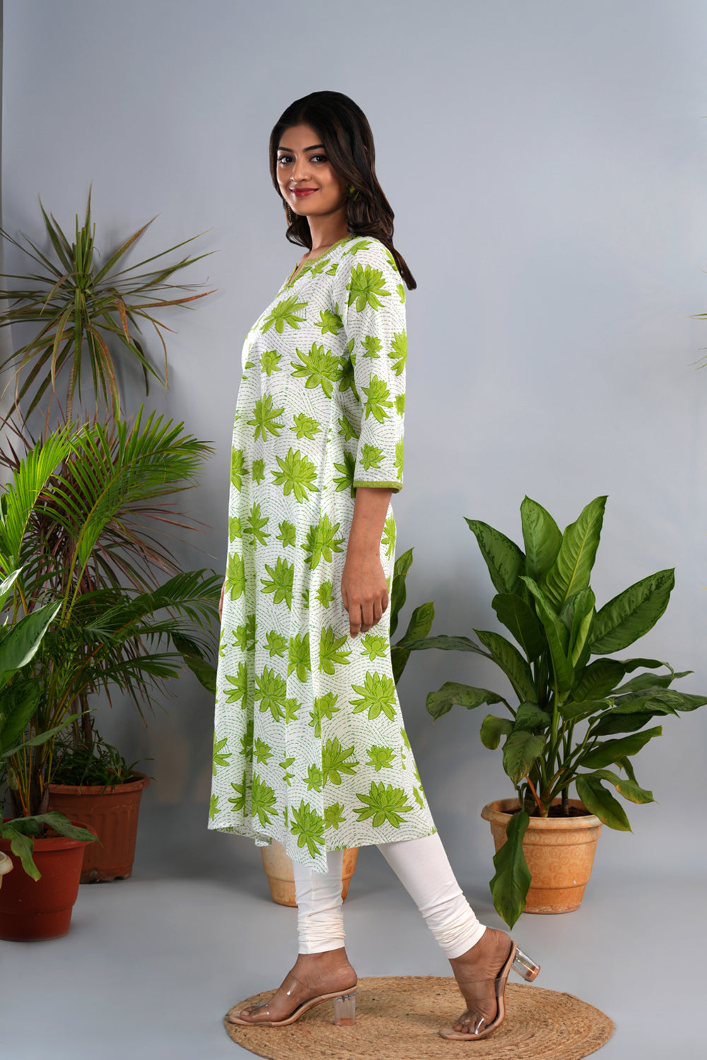 Image of Leaf green Sanganeri block printed kurta