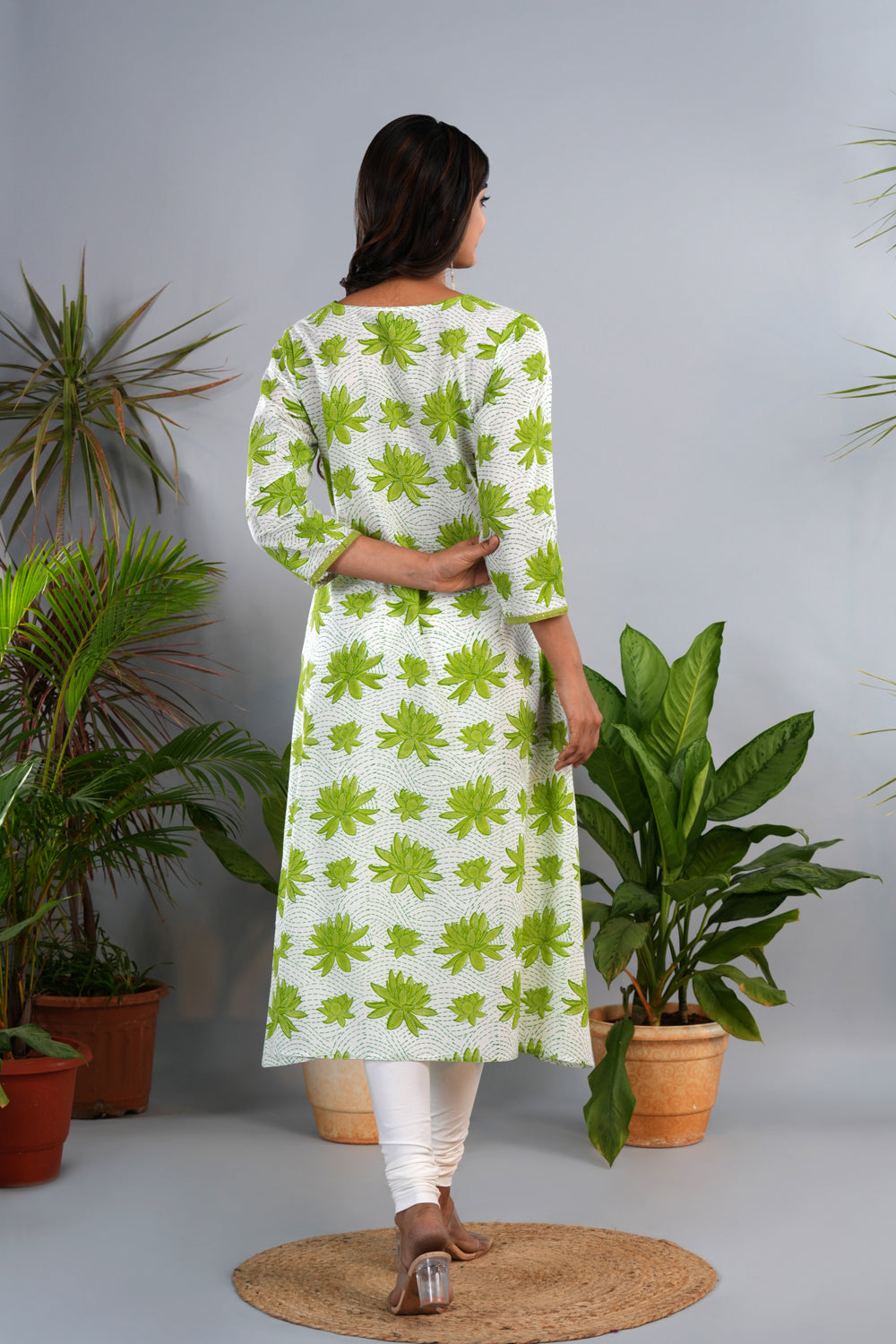 Image of Leaf green Sanganeri block printed kurta