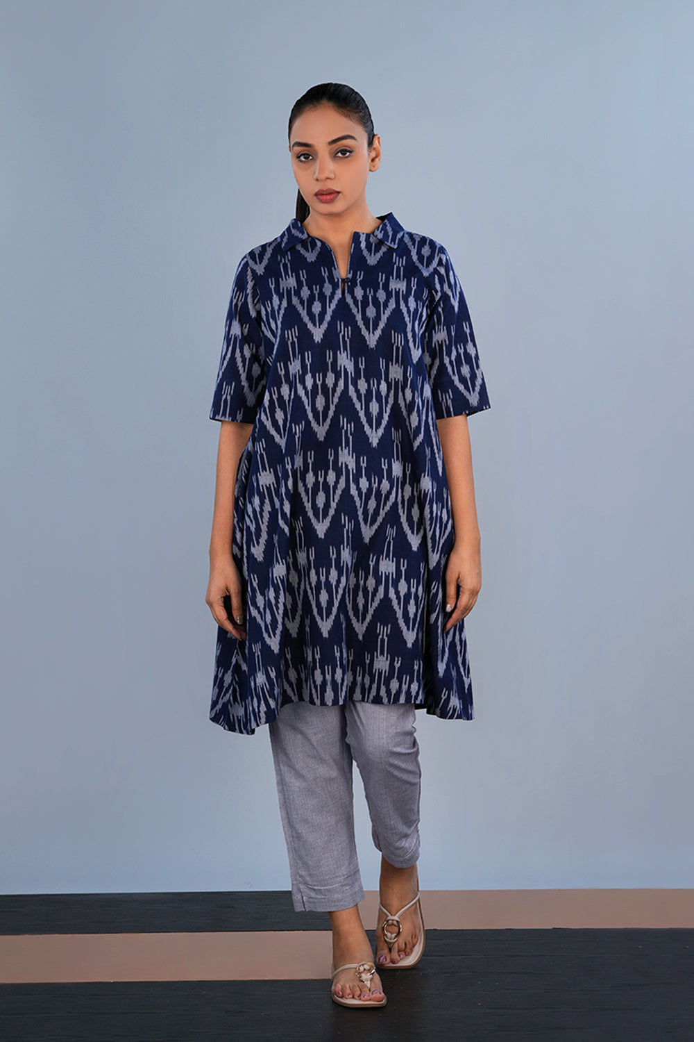 Image of Navy blue geometric Cotton Pochampally Ikat Kurta