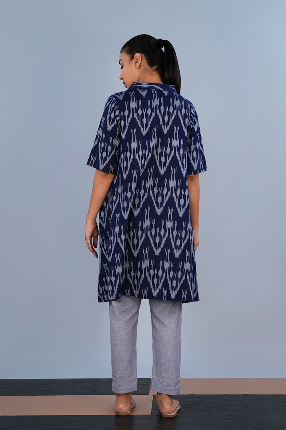 Image of Navy blue geometric Cotton Pochampally Ikat Kurta