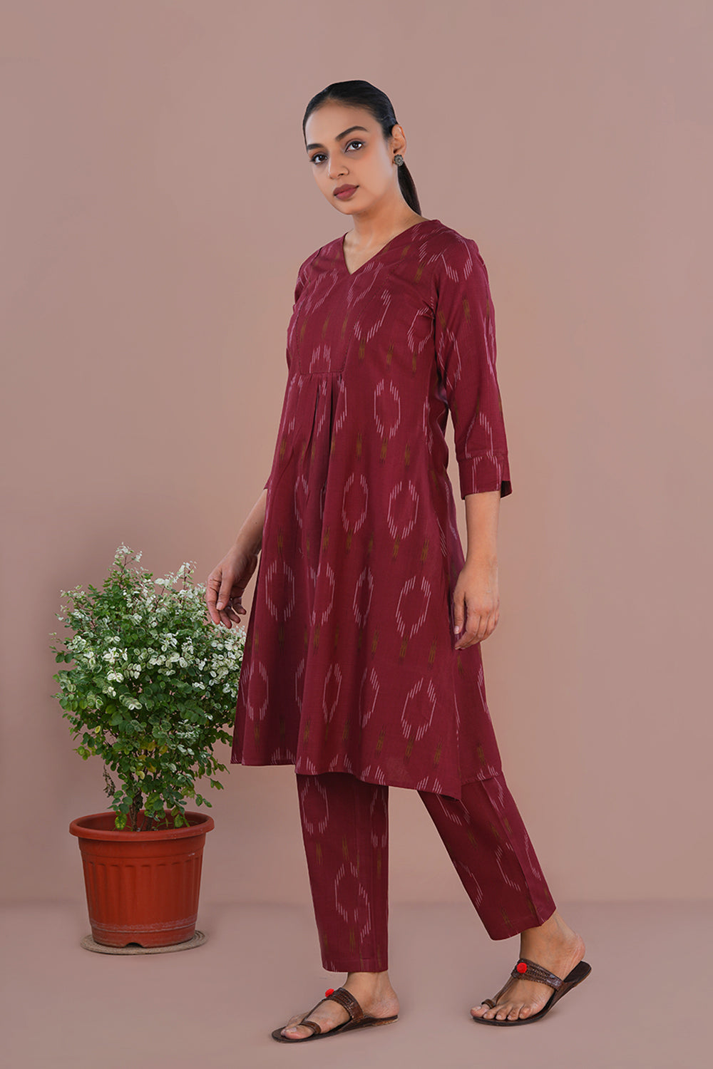 Image of Brick Red Pochampally Ikat Coord set