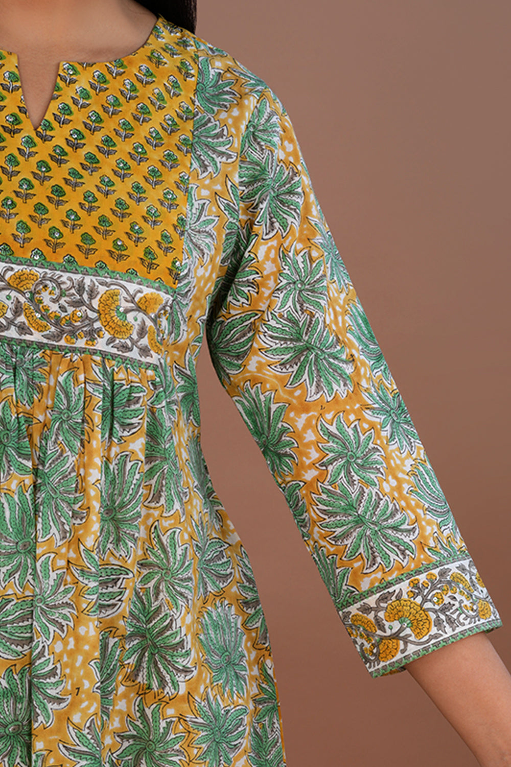 Yellow green Sanganeri hand block printed cotton kurta and pants set