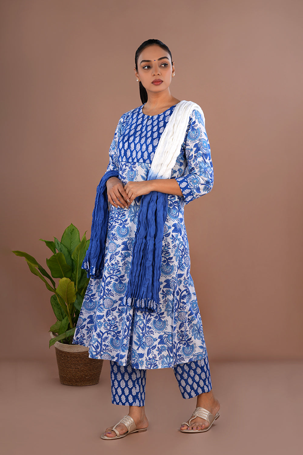 Image of Blue Floral Sanganeri block printed cotton kurta set