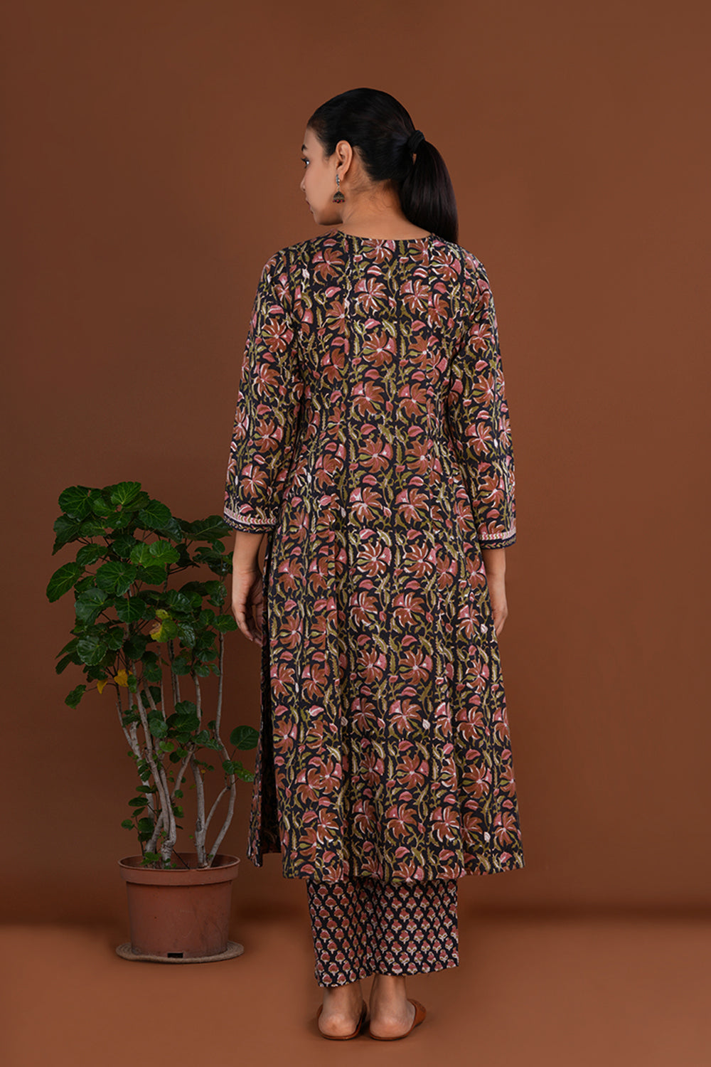 Floral block printed cotton kurta set