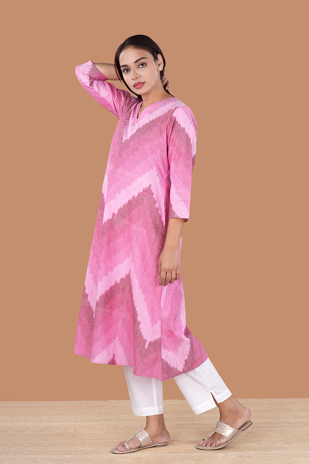 Image of Pink Ombre Shaded Pochampally Ikat Kurti