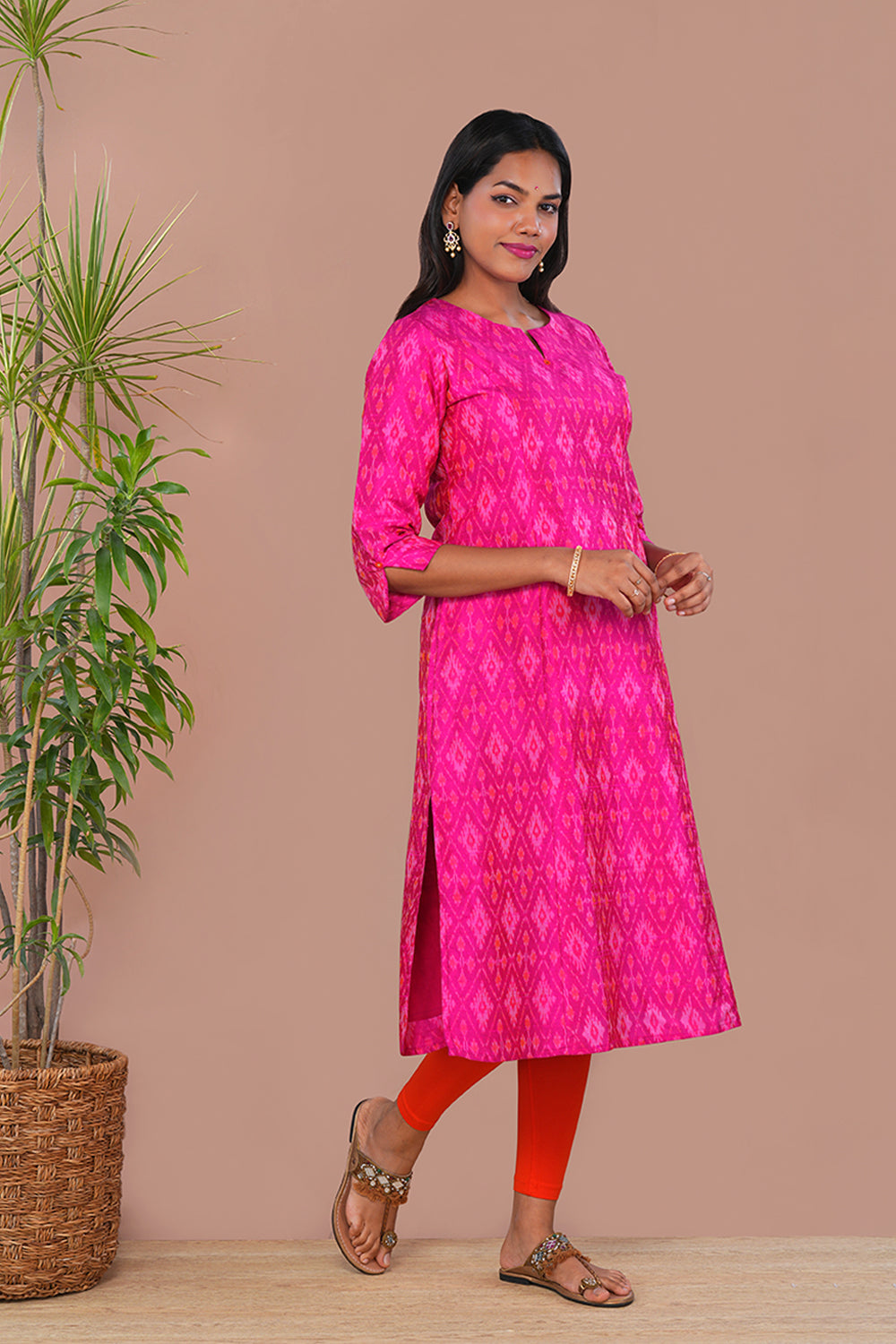 Image of Fuschia Pink Pochampally Ikat Raw Silk Kurti