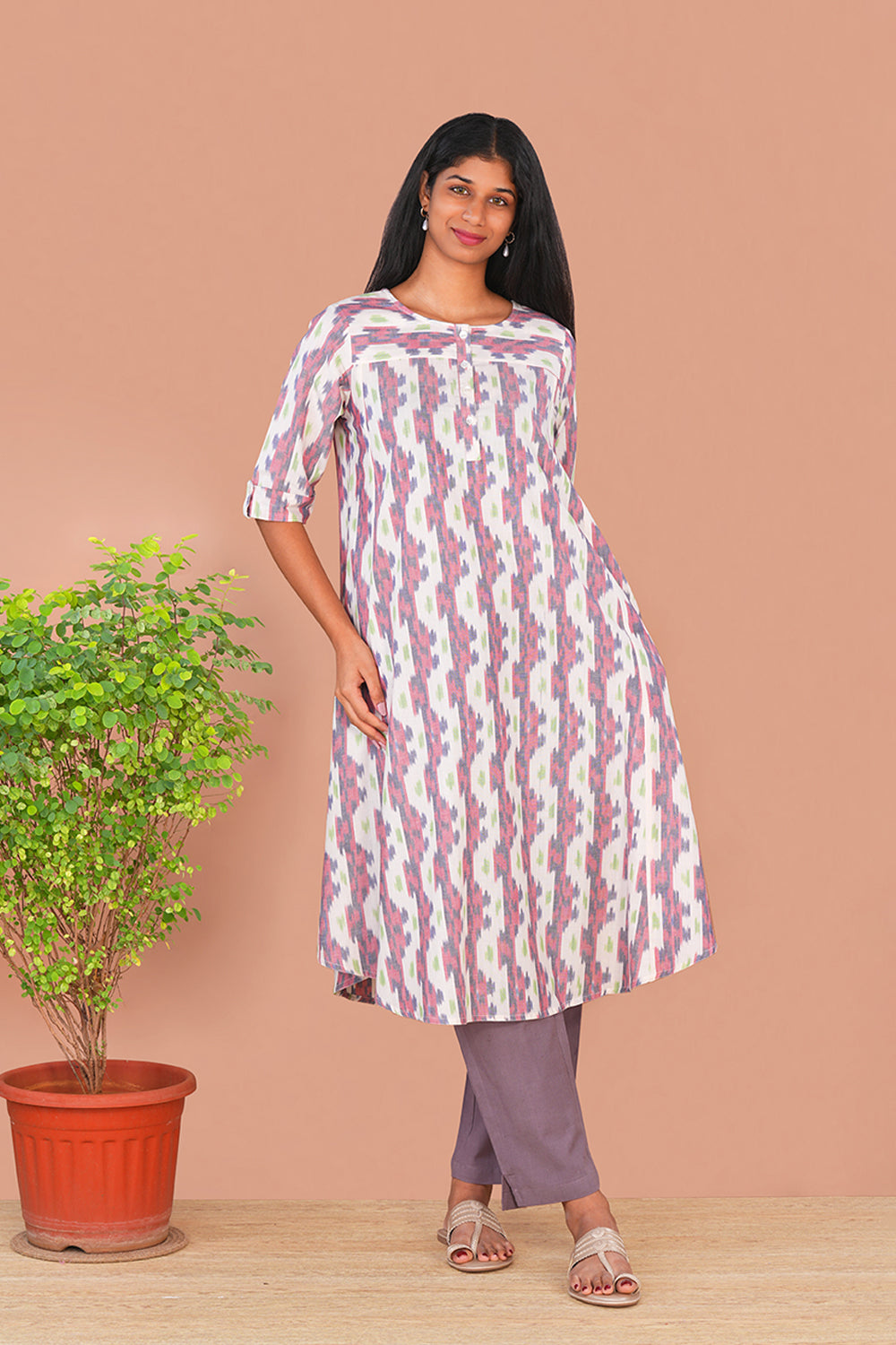 Image of Off white Pochampally Cotton Kurta