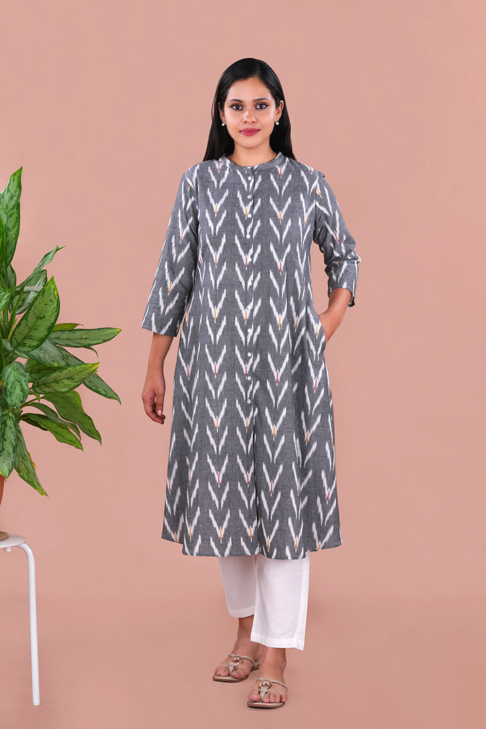 Image of Grey Pochampally Ikat Cotton Workwear Kurta