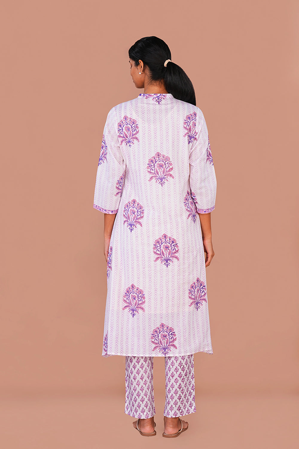 Image of Purple floral Buta Sanganeri block printed cotton Kurta set