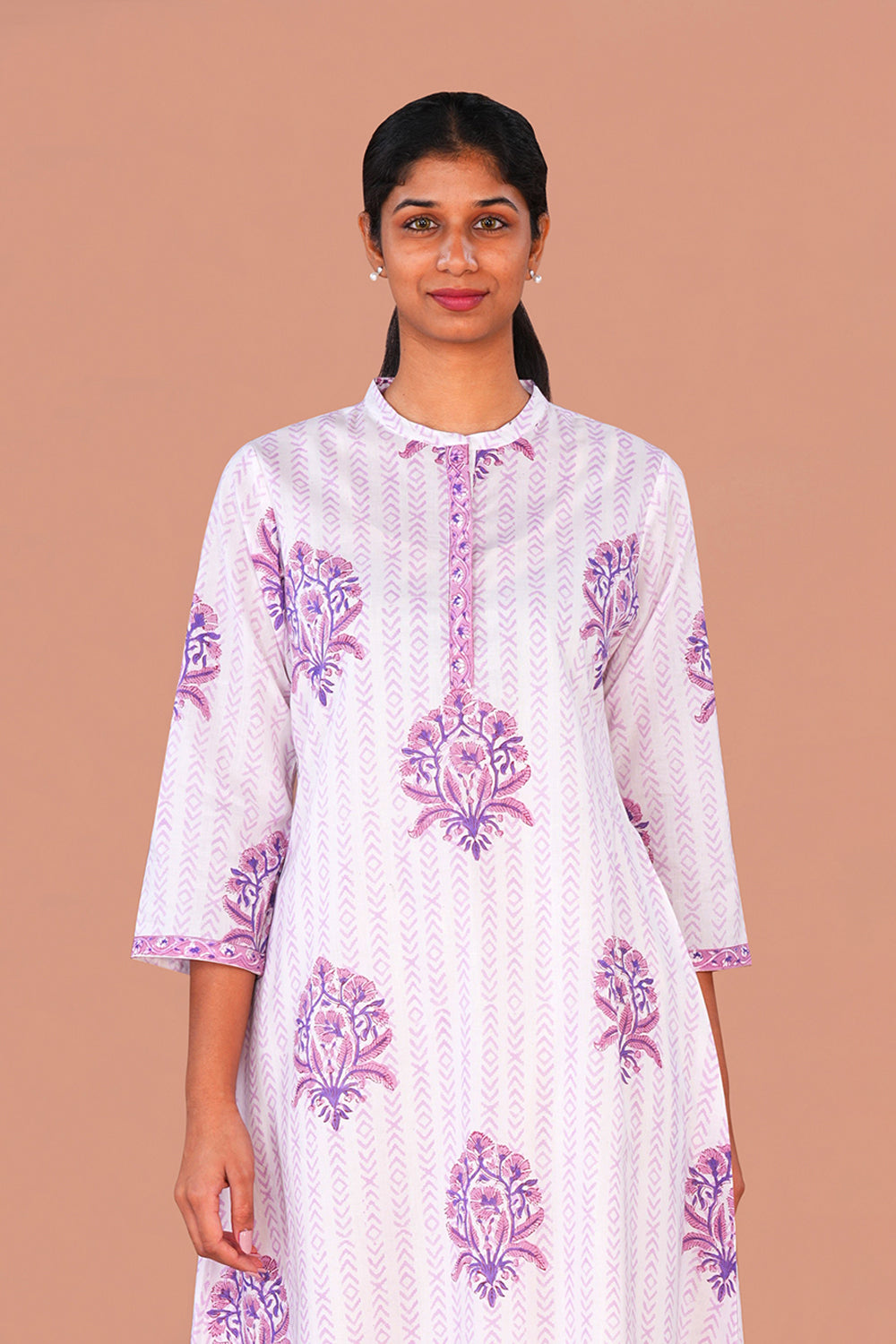 Image of Purple floral Buta Sanganeri block printed cotton Kurta set