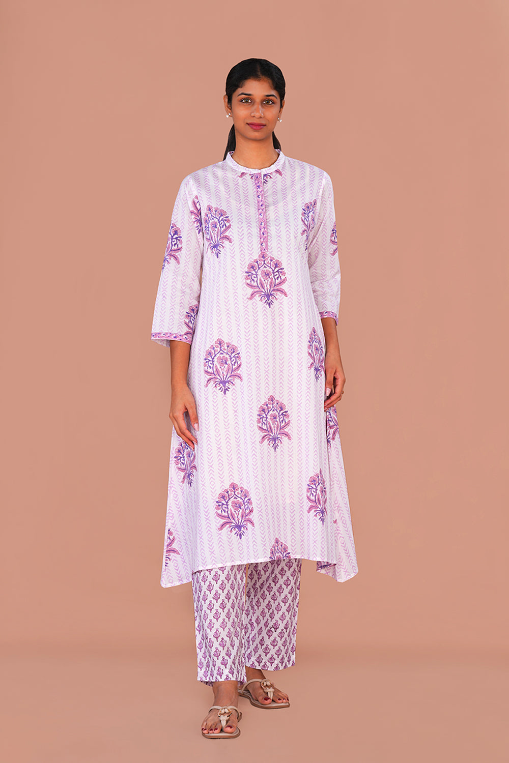 Image of Purple floral Buta Sanganeri block printed cotton Kurta set