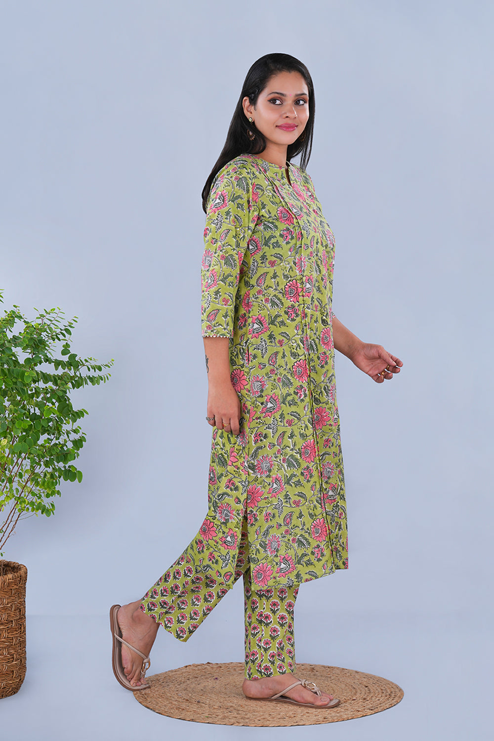 Image of Fresh Green hand block printed cotton Kurta and pants set