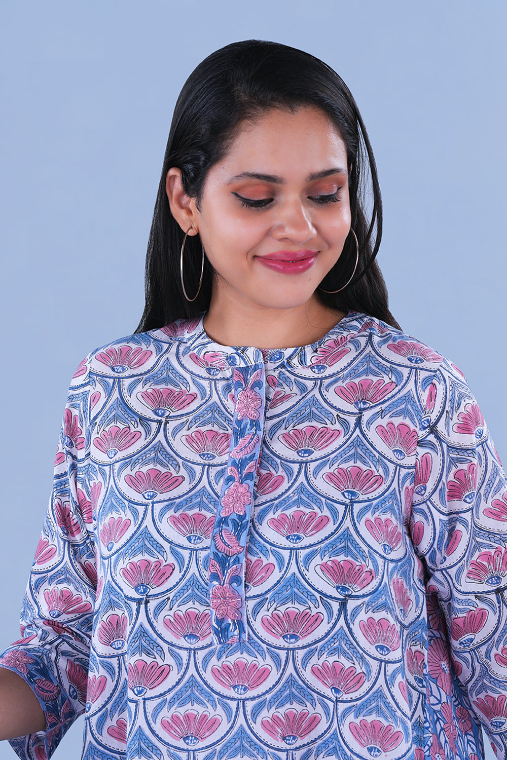Image of Blue block printed embroidered cotton Kurta and pants set